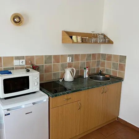 Slunecna Lada Orman Evi