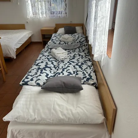 Lodge Slunecna Lada Borová Lada