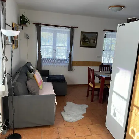 Slunecna Lada Orman Evi *